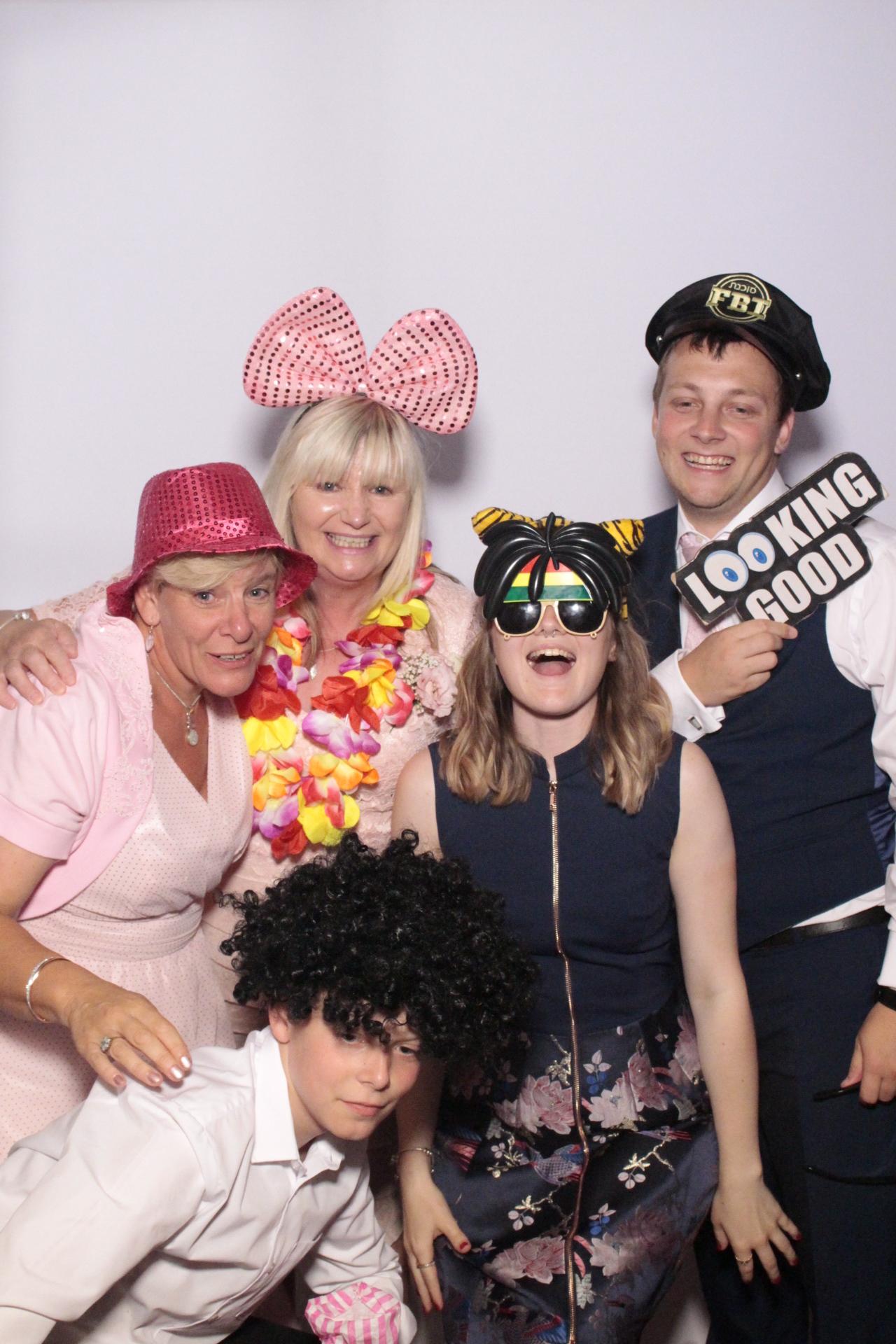 Gemma & Scott's Wedding | View more photos from the event at gallery.myphotoboothexperience.co.uk/u/MyPhotoBoothExperienceLtd/Gemma-Scotts-Wedding